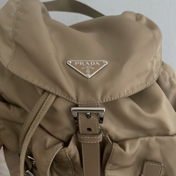 Prada mini backpack - best color - Picture 3 of 9